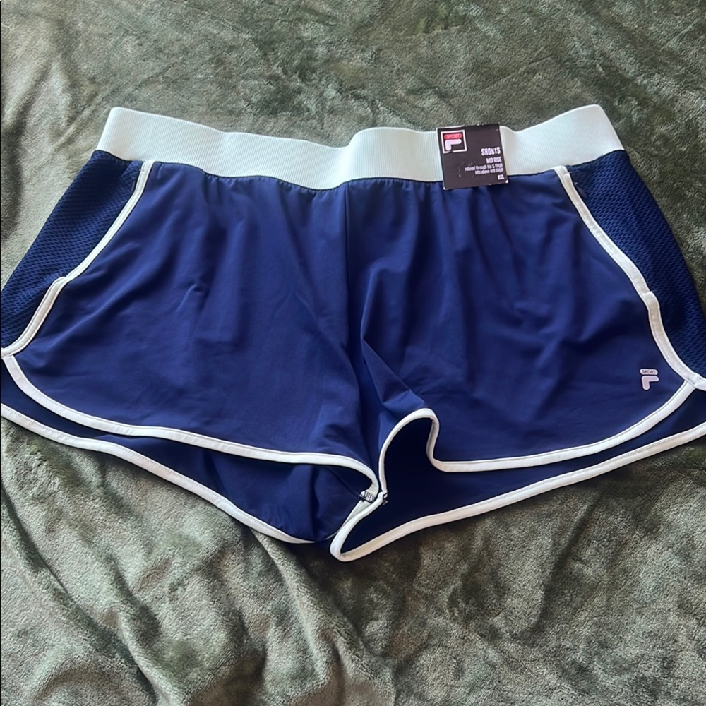 Fila Women's Navy Athletic Shorts with mint Trim, pockets, new size XXL